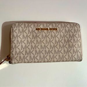 Michael Kors wallet.